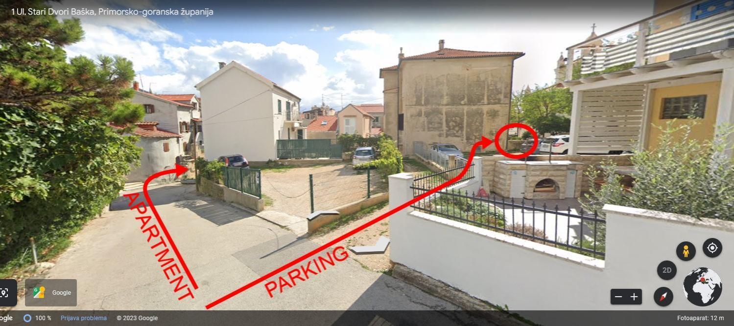Apartment Fantov Old Town Residence Baska  Bagian luar foto