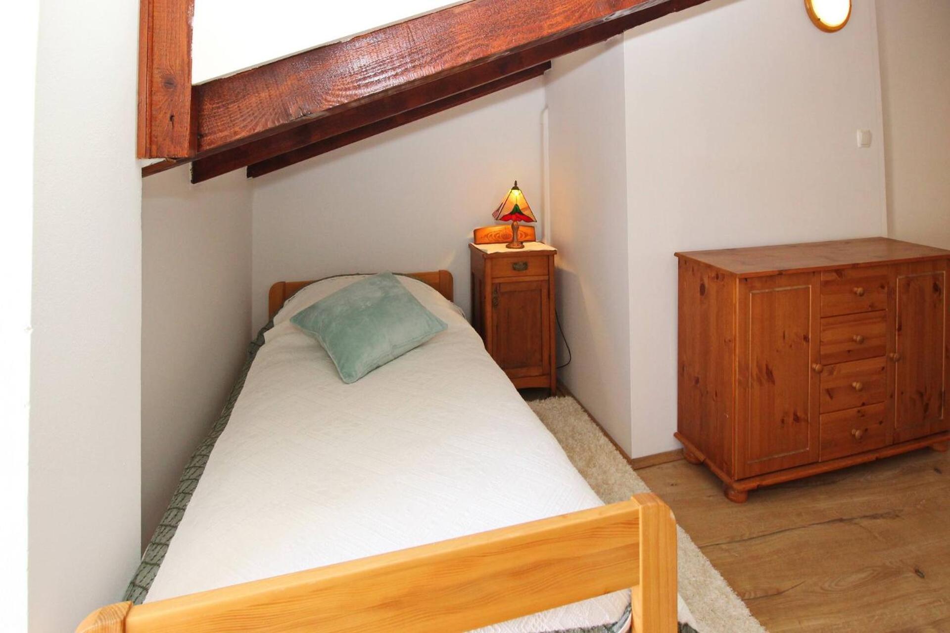 Apartment Fantov Old Town Residence Baska  Bagian luar foto